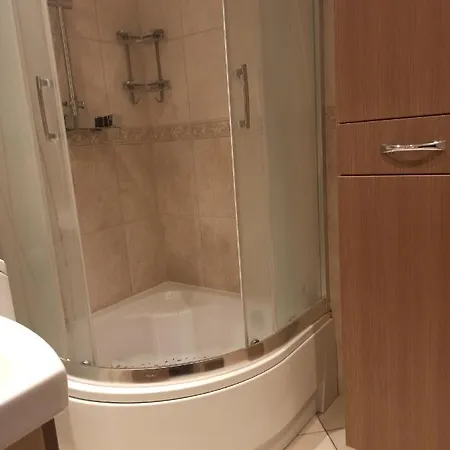 Kwatera Pod Sosnami Apartment *